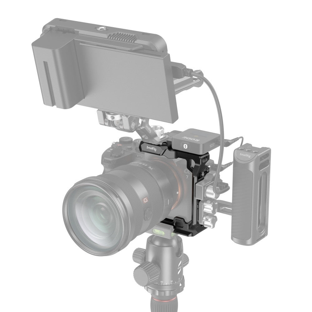 SmallRig Half Cage for Sony Alpha 7 V / 7R VI / 7R V / 7 IV / 7S III / 1 3639