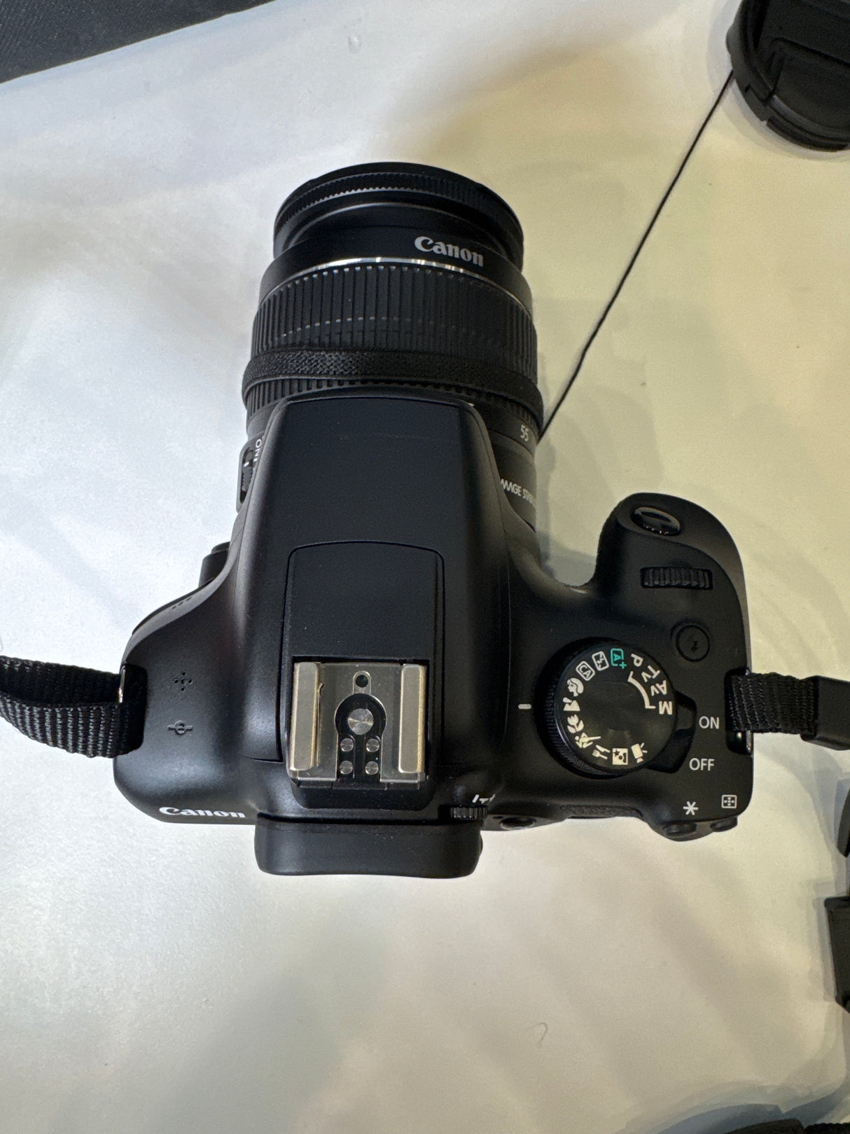 (USED) Canon T6 with 18-55mm F3.5-5.6 IS II Bundle