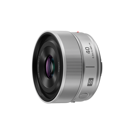 Panasonic LUMIX S Series - 40mm F2 Compact Prime L-Mount Lens - S-S40 - Image 4