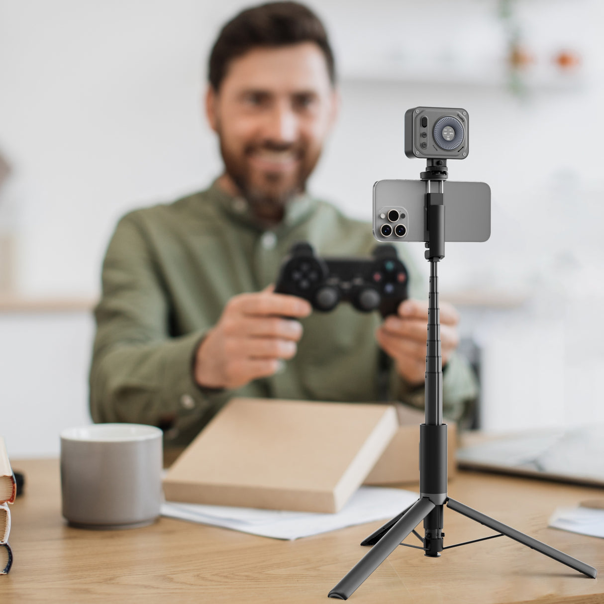 SmallRig ST30 Lite One-Touch Deploy Selfie Stick Tripod