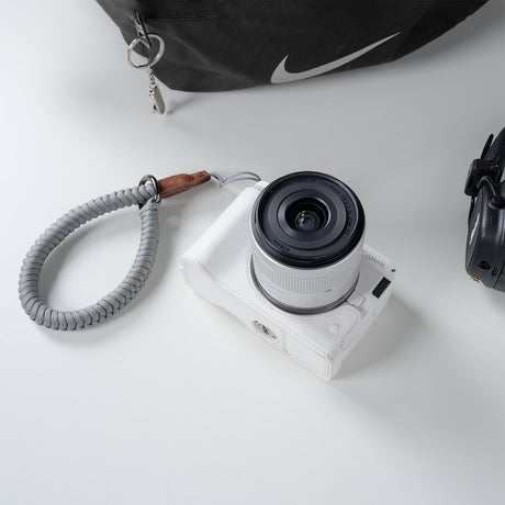 SmallRig Leather Half Case Kit for Canon EOS R50 V (White)
