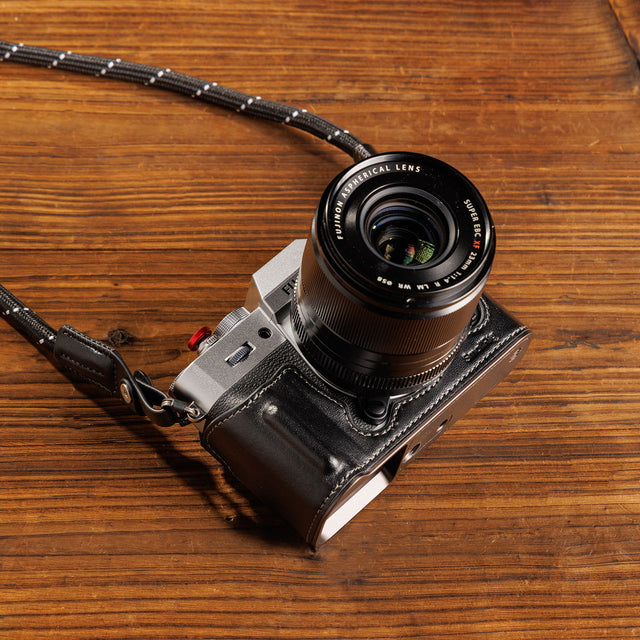 SmallRig Leather Half Case Kit for FUJIFILM X-T30 & X-T30 II & X-T30 III (Black)