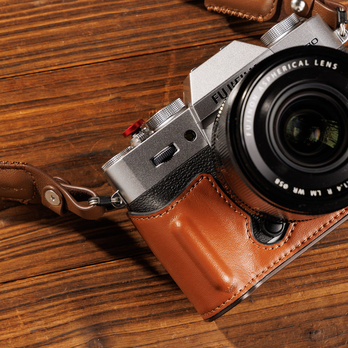 SmallRig Leather Half Case Kit for FUJIFILM X-T30 & X-T30 II & X-T30 III (Brown)
