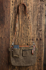 Leather Explorer Lens Quiver | Leather Messenger Bag