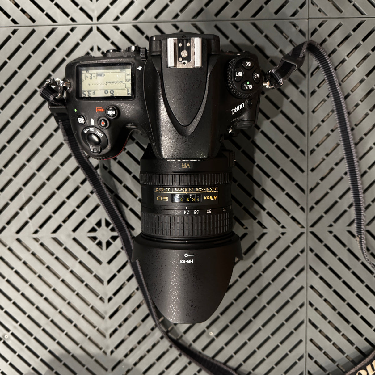 (USED) Nikon D800 with 24-85mm F3.5-4.5 G Lens