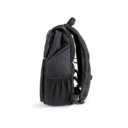 ProMaster Blue Ridge 2.0 Medium Daypack (5.3 + 5 L Deep Blue) - Image 3