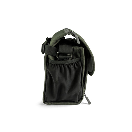 ProMaster  Blue Ridge 2.0 Large Shoulder Bag (5.8L Green) - Image 6