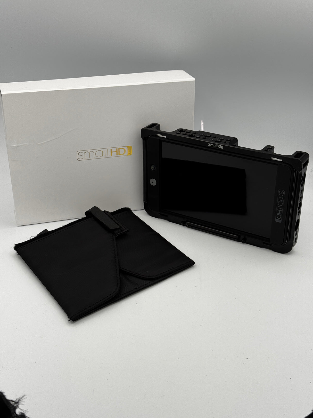 (USED) SmallHD 702 Lite Monitor w Cage