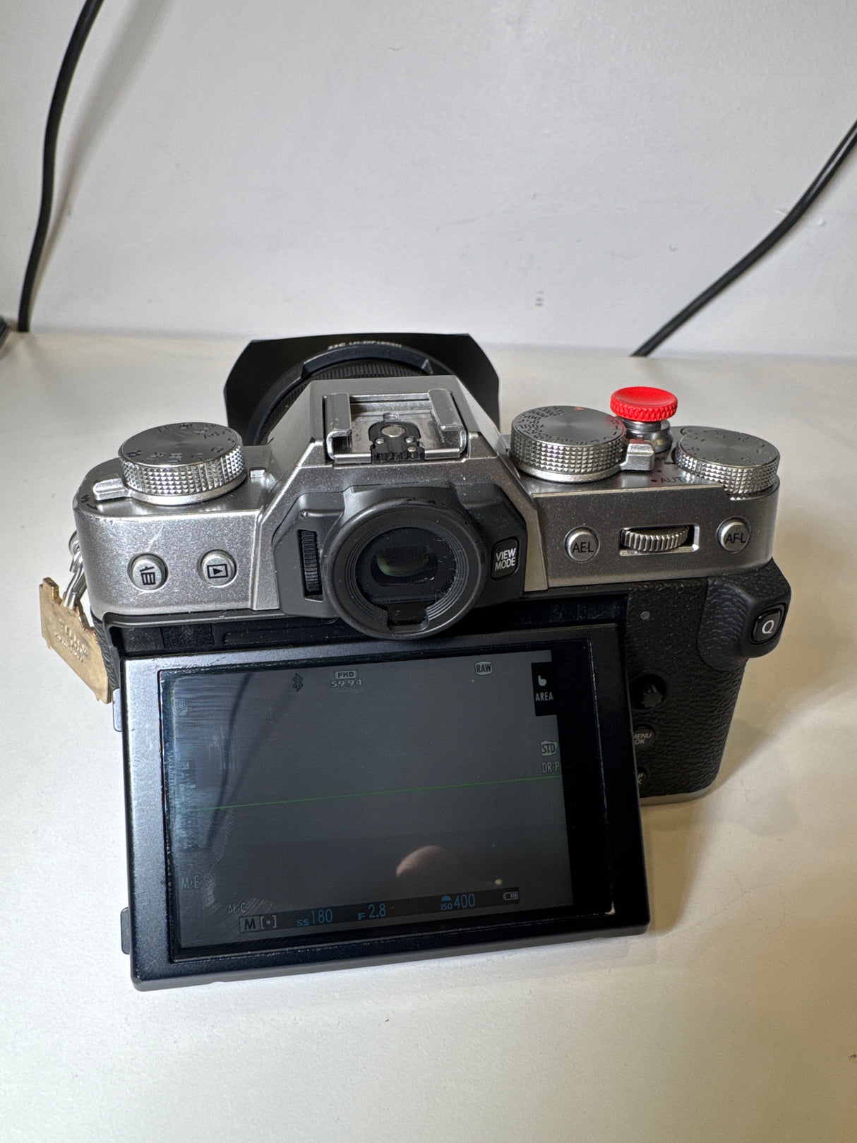 (USED) Fujifilm X-T30 II with 18-55mm F2.8-4 R LM OIS Lens