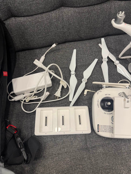 (USED) Dji Phantom with Backpack and Accessories