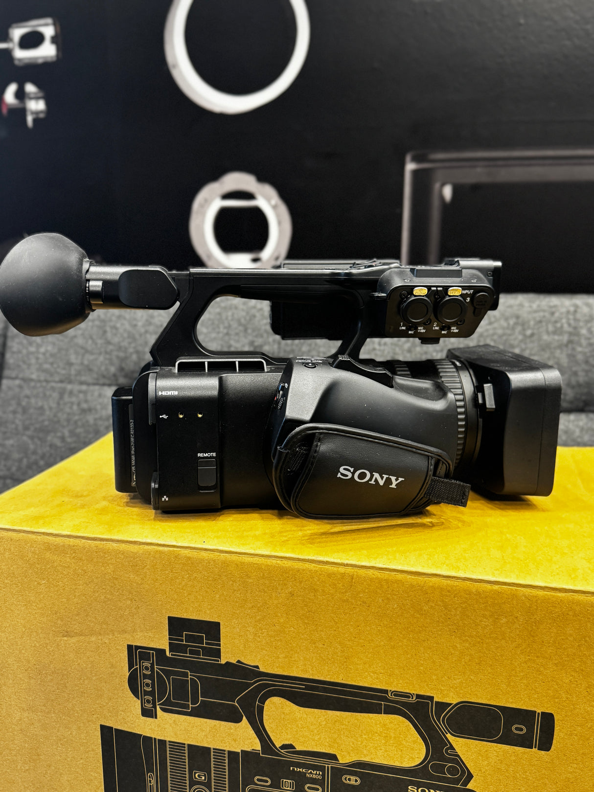 (USED) Sony NX800 Camcorder