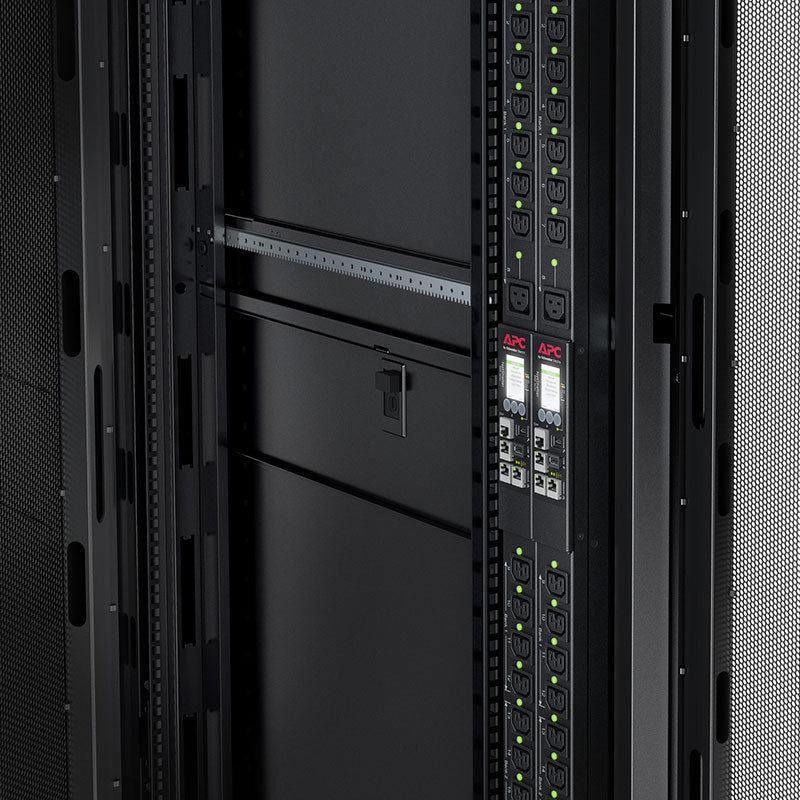 APC Rack PDU 9000 Switched ZeroU 32A 230V