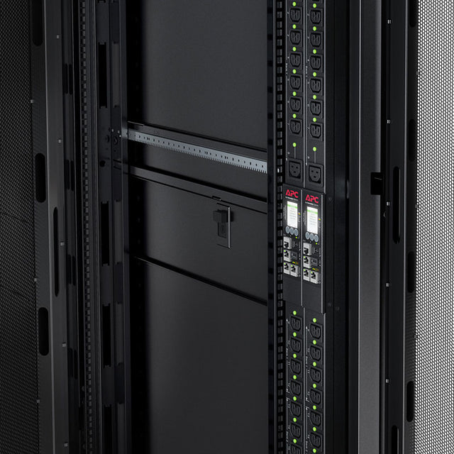 APC Rack PDU 9000 Switched ZeroU 32A 230V