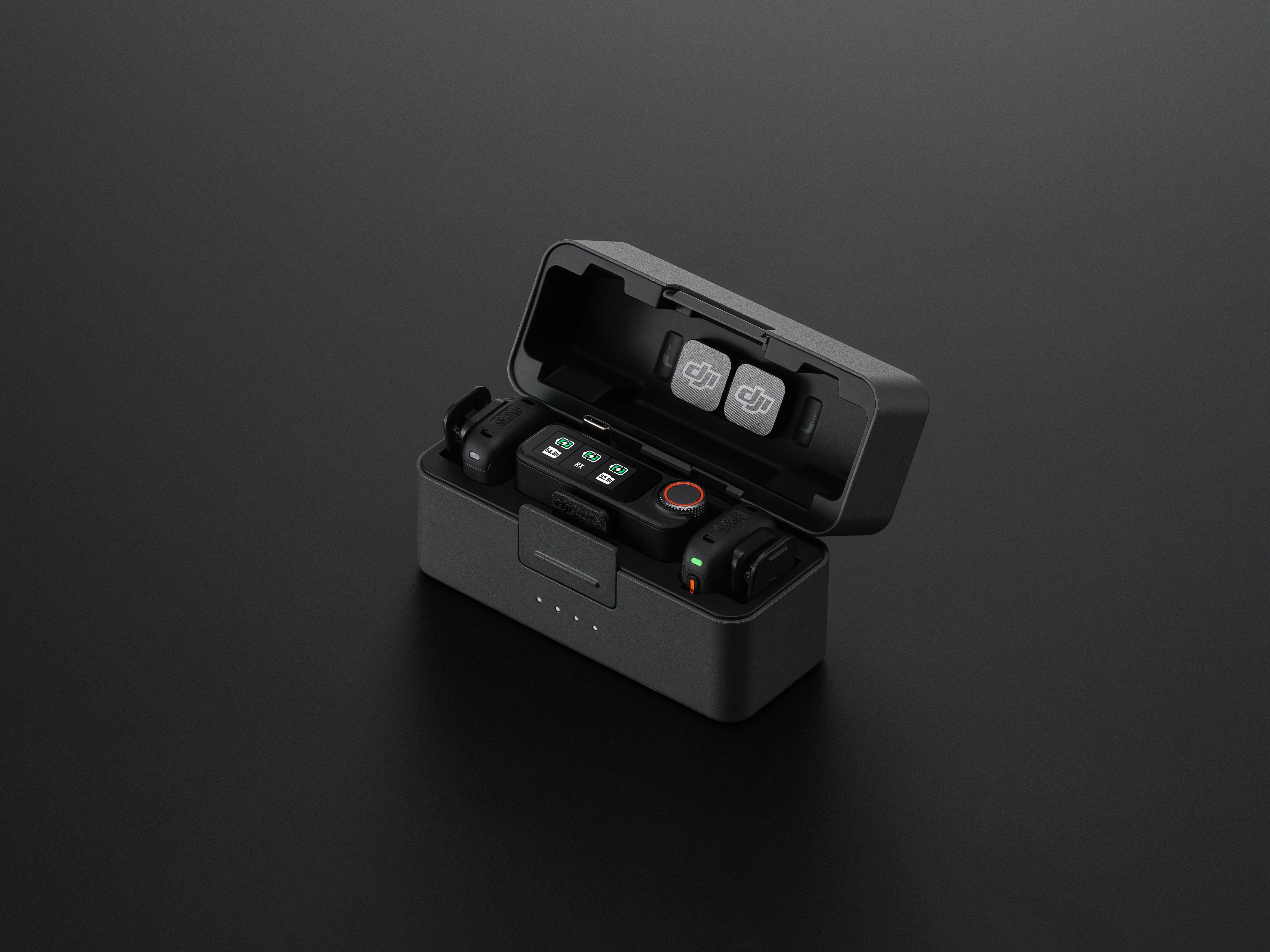 0015　DJI mic 3 Amazon.com: DJI Mic 3 (2 TX + 1 RX + Charging Case), Wireless