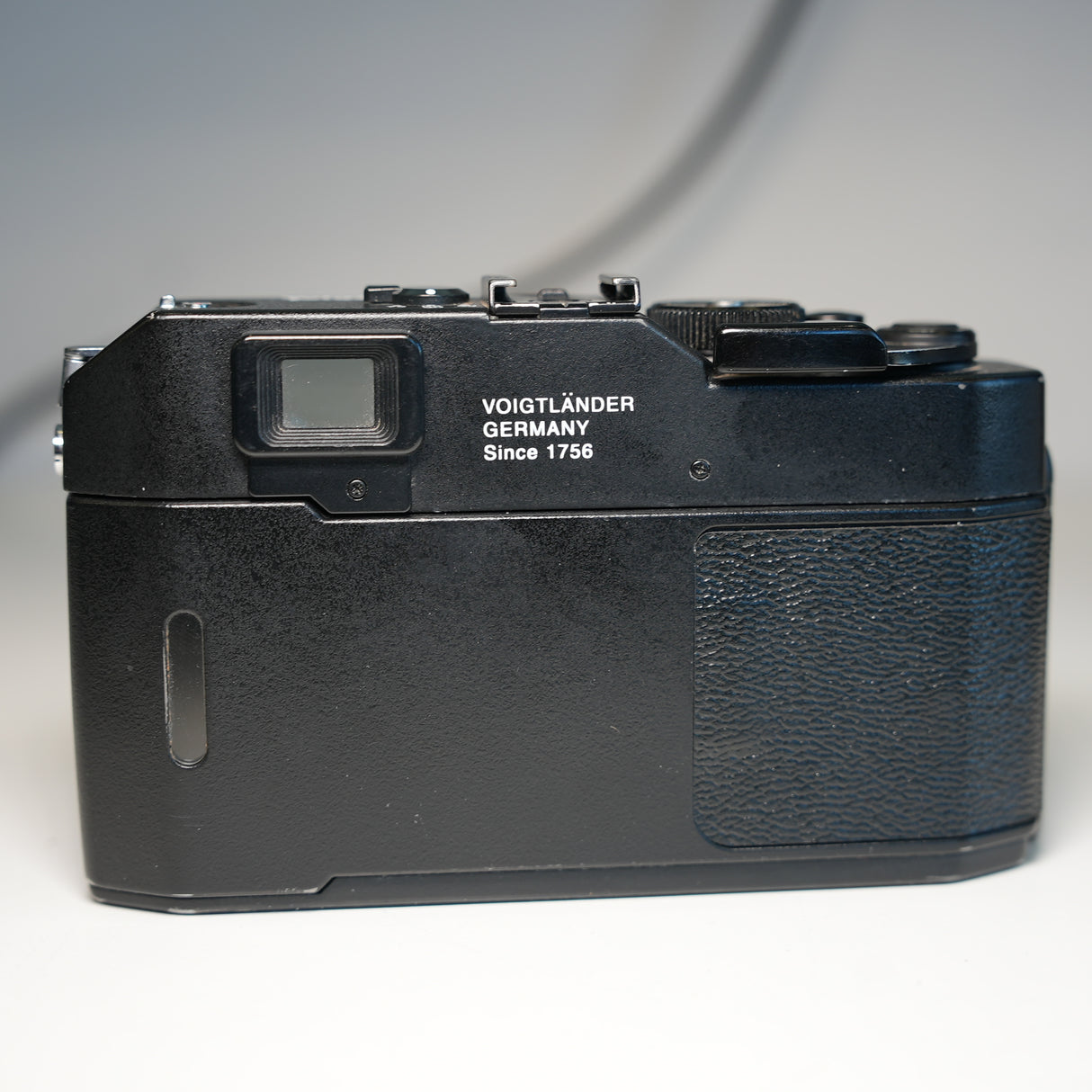 (USED) Voigtländer Bessa R2 35mm Rangefinder Film Camera Bundle!