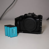 (USED) Canon EOS R50 with NEEWER Cage