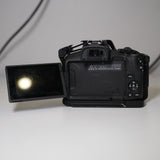 (USED) Canon EOS R50 with NEEWER Cage