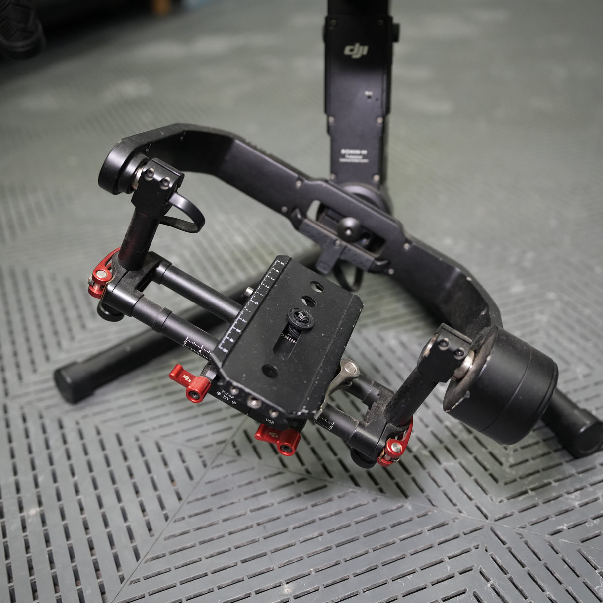 (USED) DJI RONIN-M Gimbal with Stand