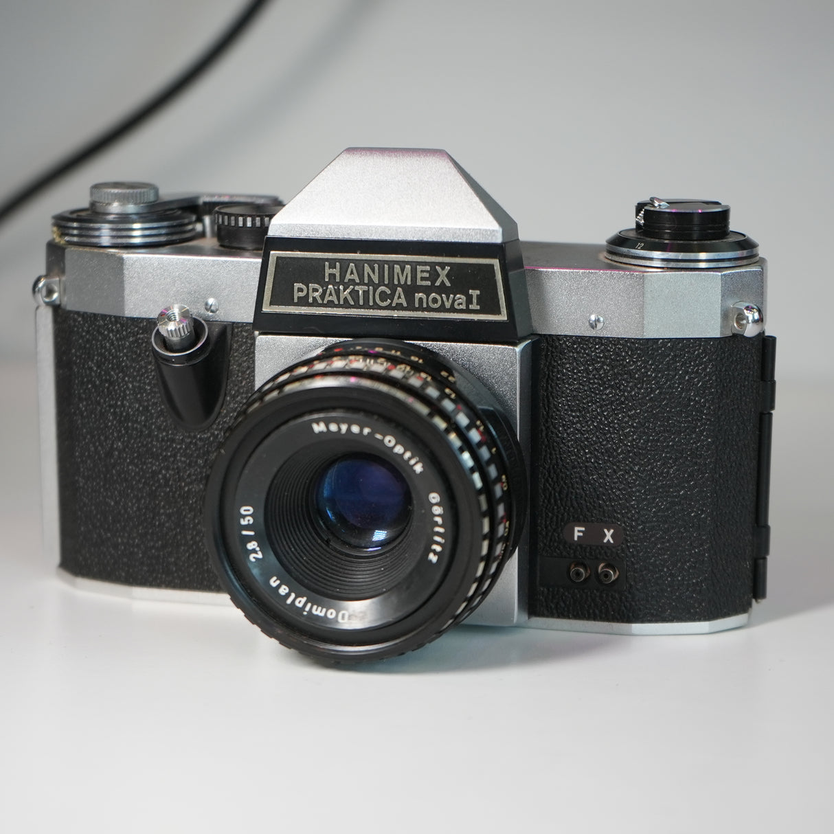 (USED) (UNTESTED) Hanimax Praktica Nova I Camera w/ Leather Case