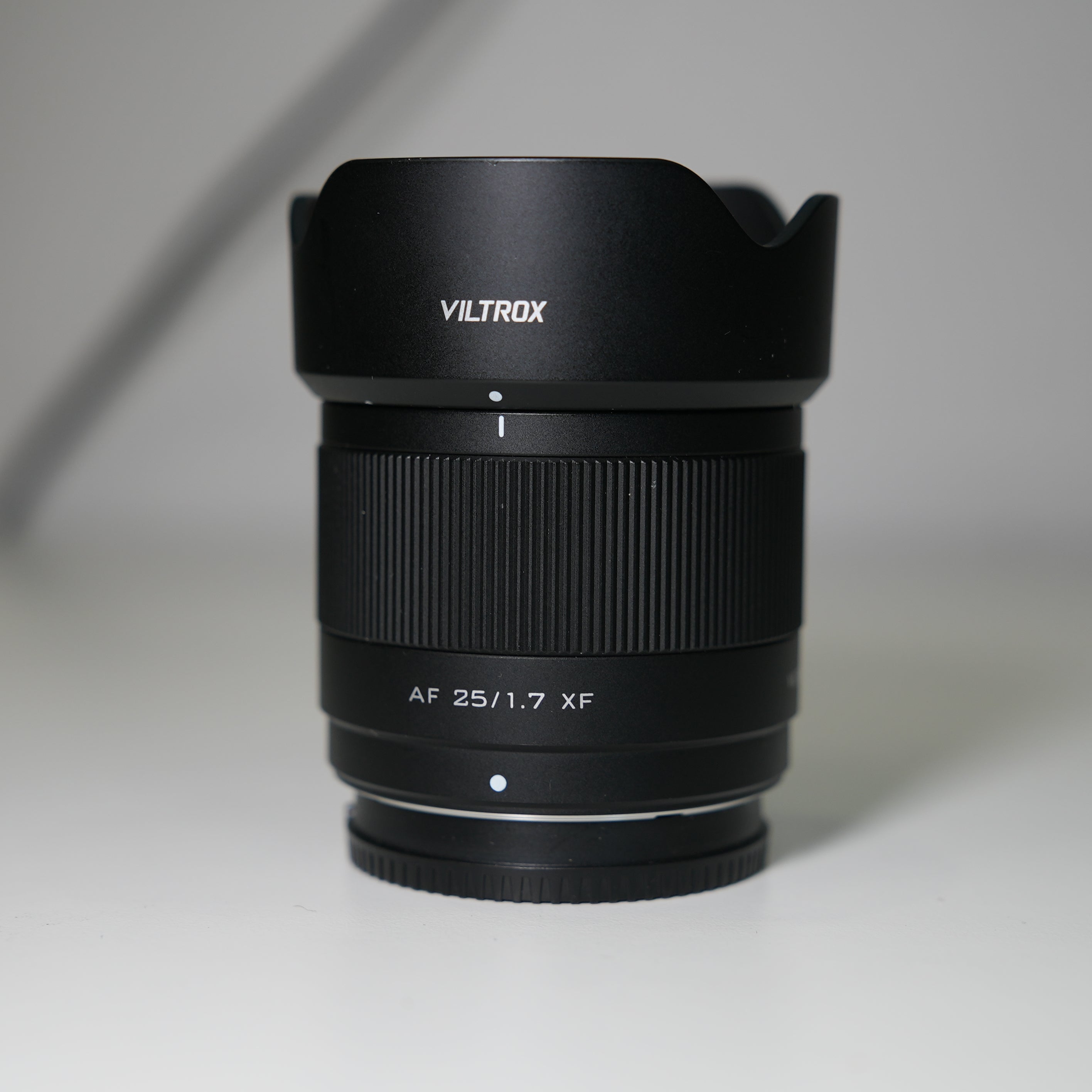 USED) Viltrox AF 25mm f/1.7 Lens for XF Mount – IMPULSE