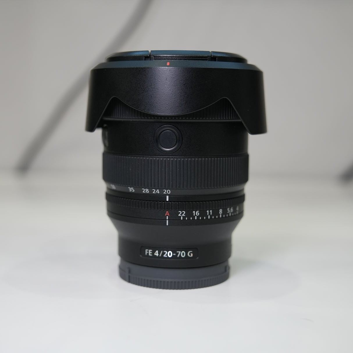 (USED) Sony FE 20-70mm f/4 G Lens