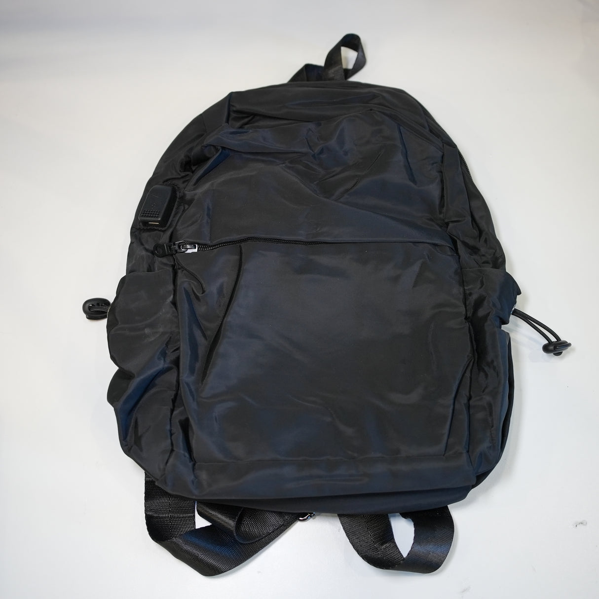 (USED) Black Cross-Body Bag