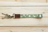 Daisy Wristlet Keychain