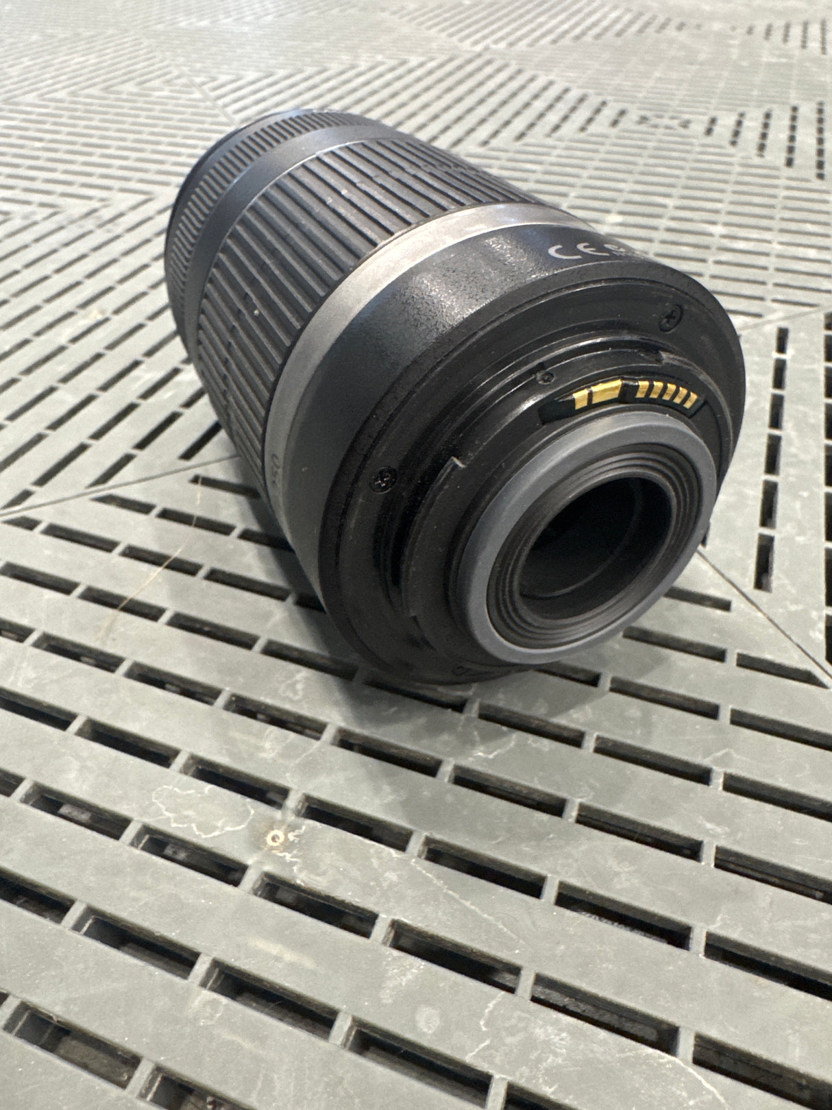 (USED) Canon EF-S 55-250mm F4-5.6 IS Lens