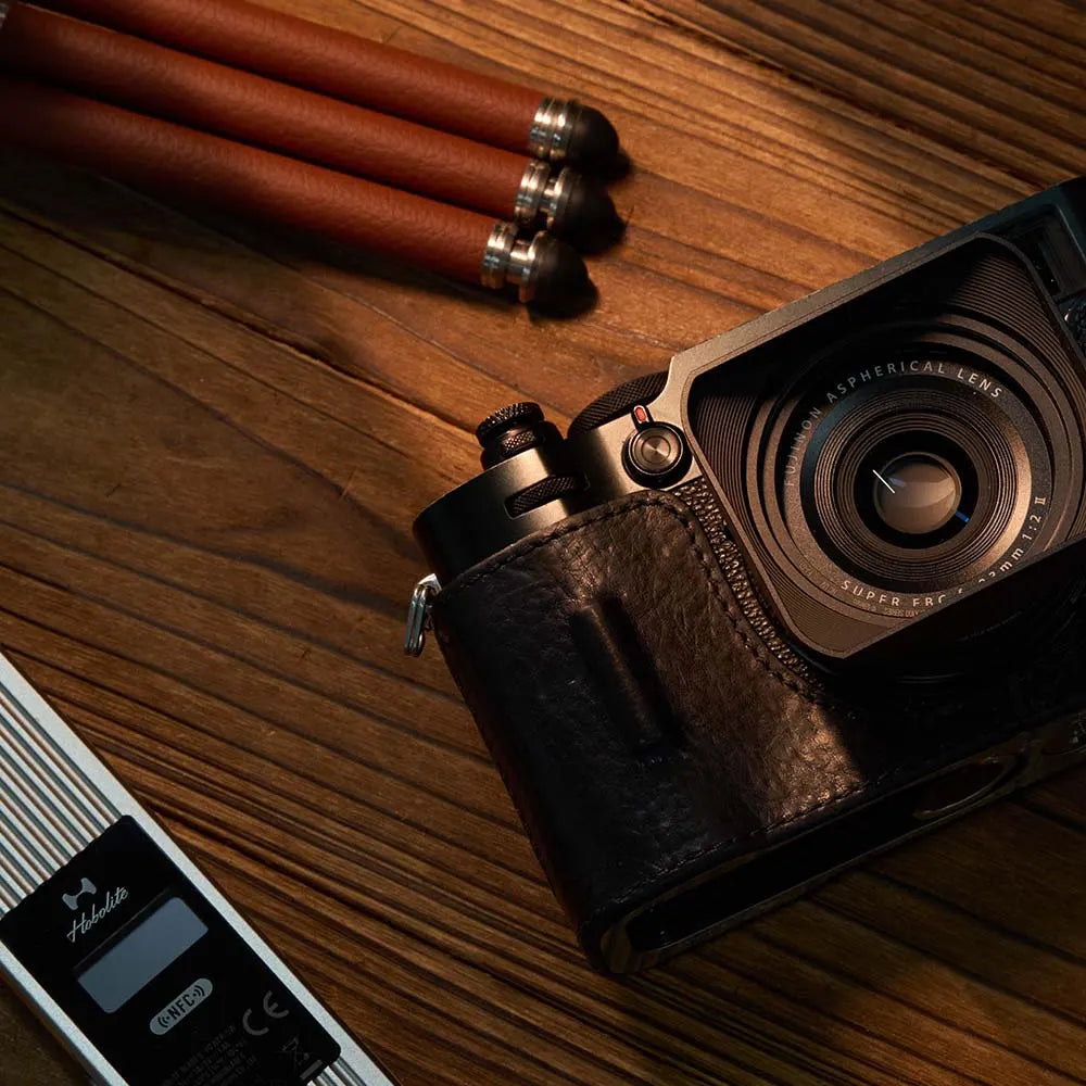 Harlowe Blade 5 Bi-Color & RGB Tube Light