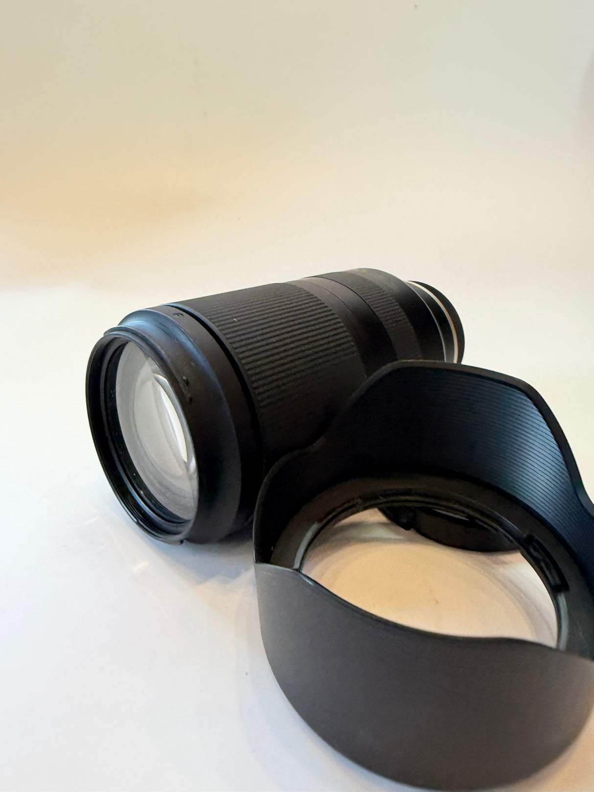 (USED) Tamron 70-180mm F/2.8 DI III VC VXD E-Mount