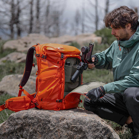 PGYTECH OnePro Flex Backpack 50L(Space Black) + Camera Insert L