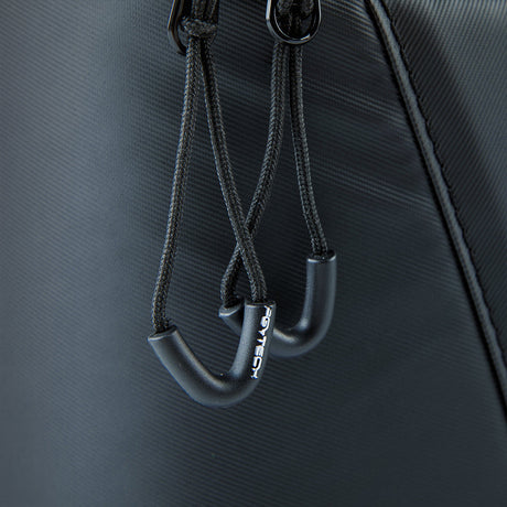OneMo bag zipper pull tab