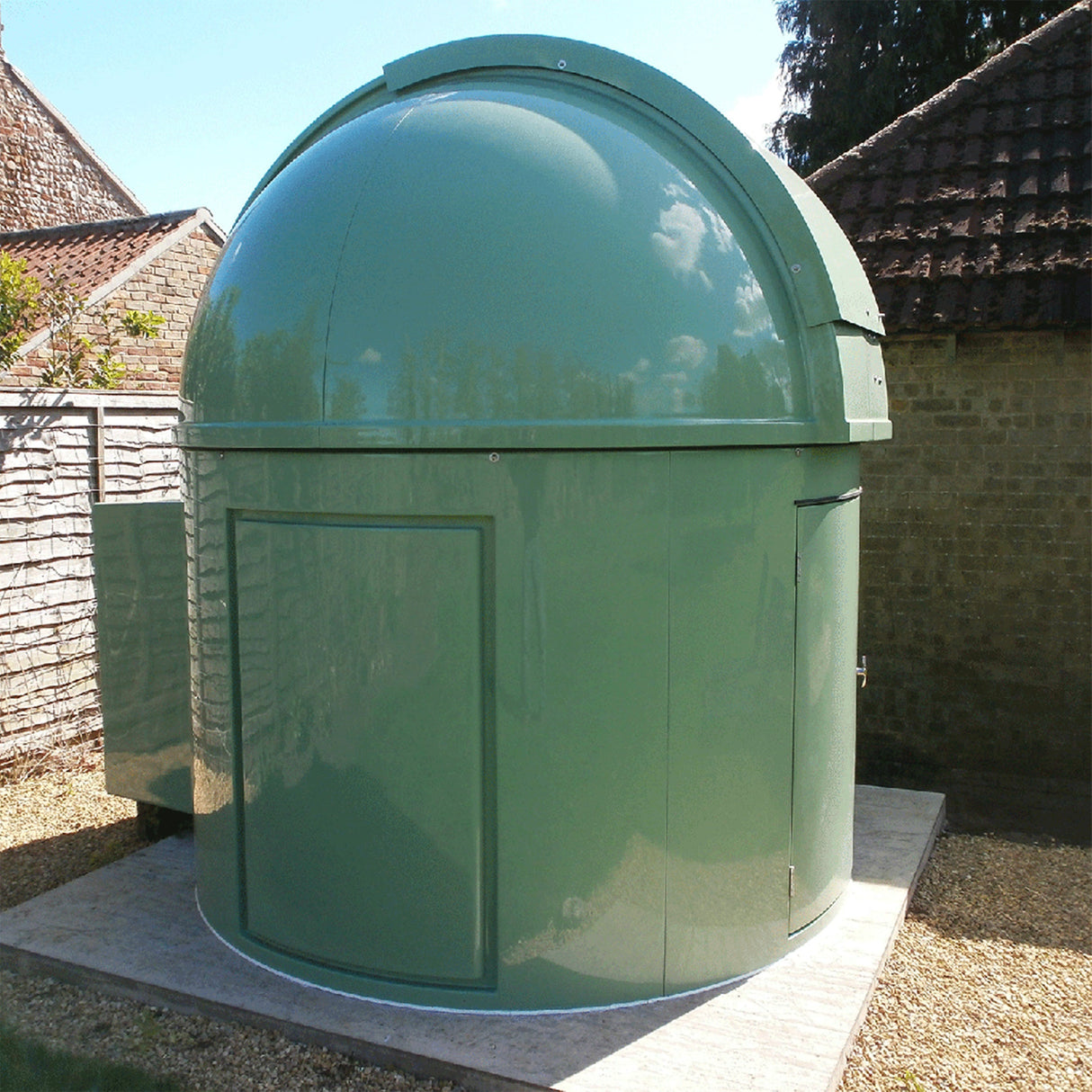 Pulsar 2.2m Full Height Observatory Dome
