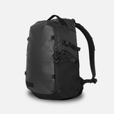 WANDRD STRATUS Photo 18L in Black — angled view