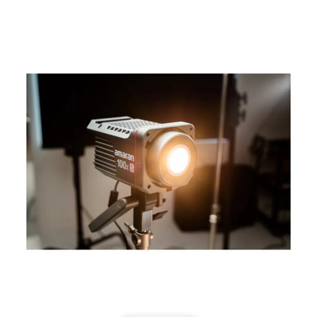amaran COB 100x S Bi-Color LED Monolight
