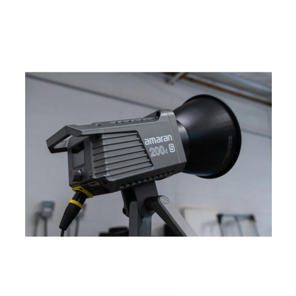 amaran COB 200d S Daylight LED Monolight