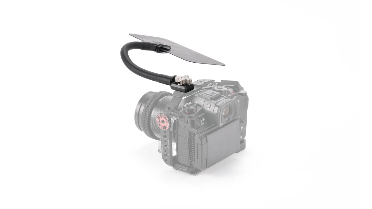 Tilta Adjustable Top Flag (1/4‚Ä≥-20 with Locating Pins) ‚Äì Black