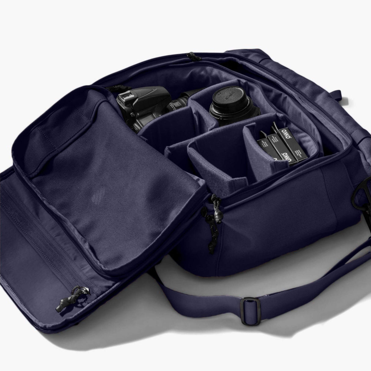 Weekender Flight Bag With Camera Cube