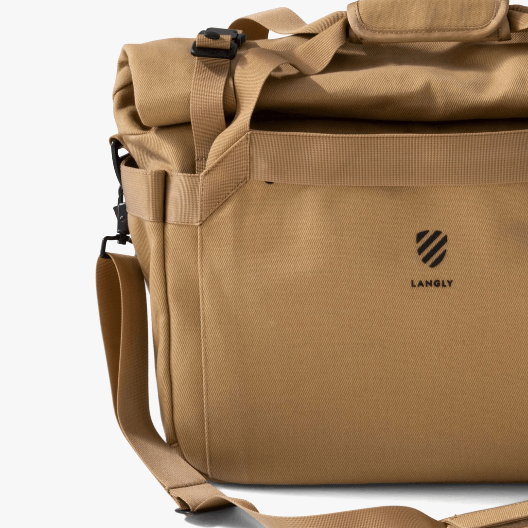 Weekender Flight Bag With Camera Cube