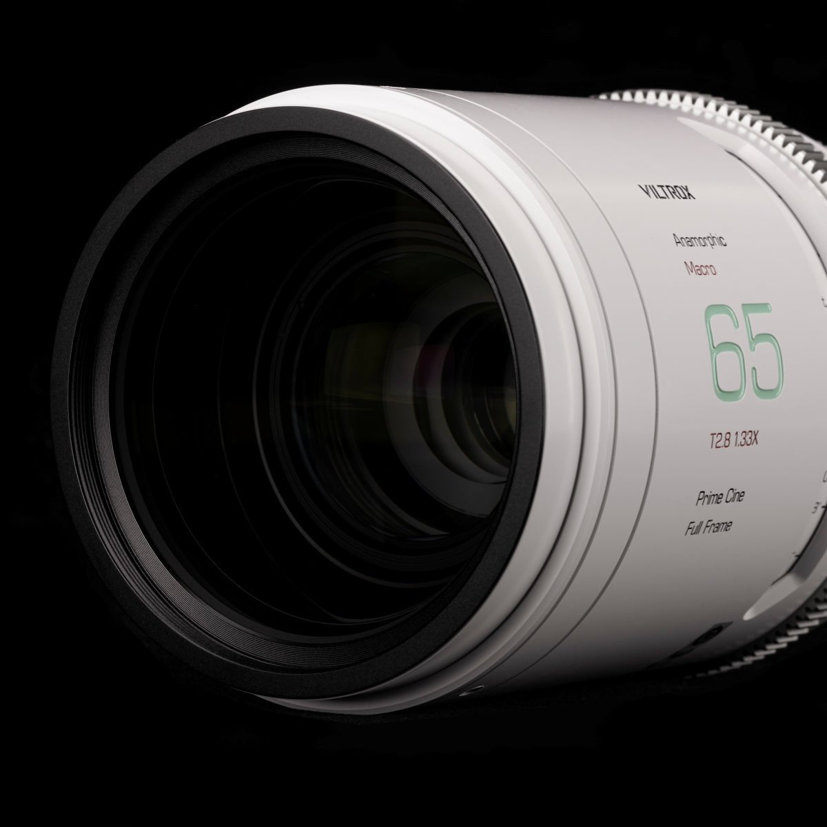 Viltrox EPIC 65mm T2.8 Macro 1.33X PL Full-Frame Anamorphic Cine Lens