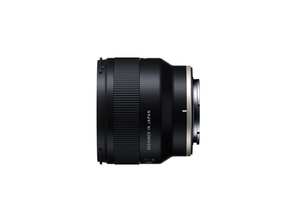 Tamron 35mm F/2.8 Di III OSD — side profile