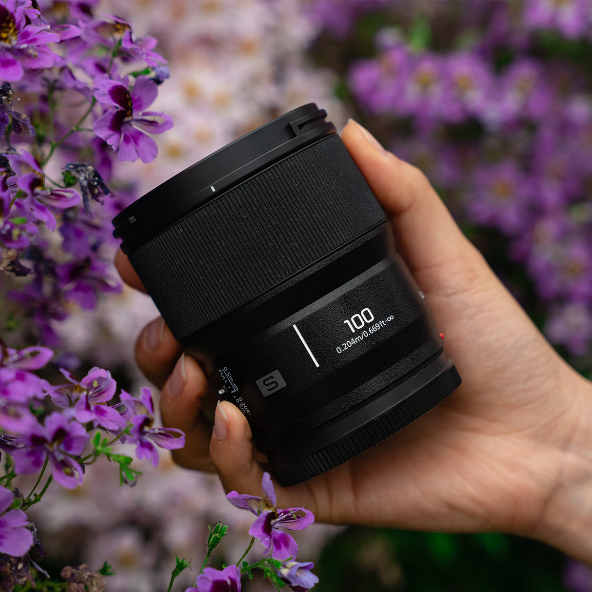 S Series 100mm F2.8 MACRO L-Mount Lens