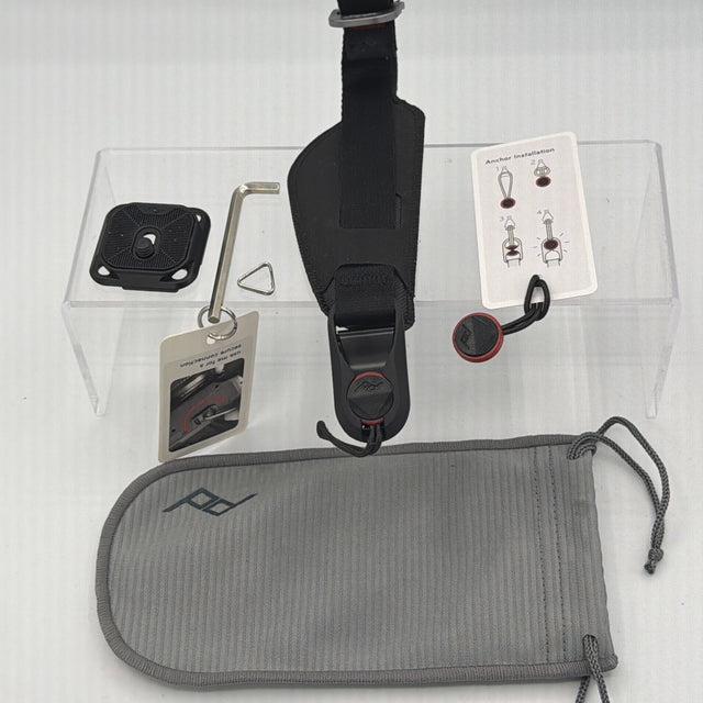 Used Peak Design Clutch