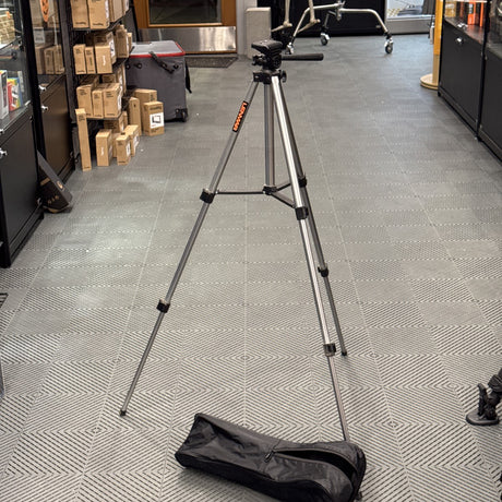 Used Lenmar Standard Tripod