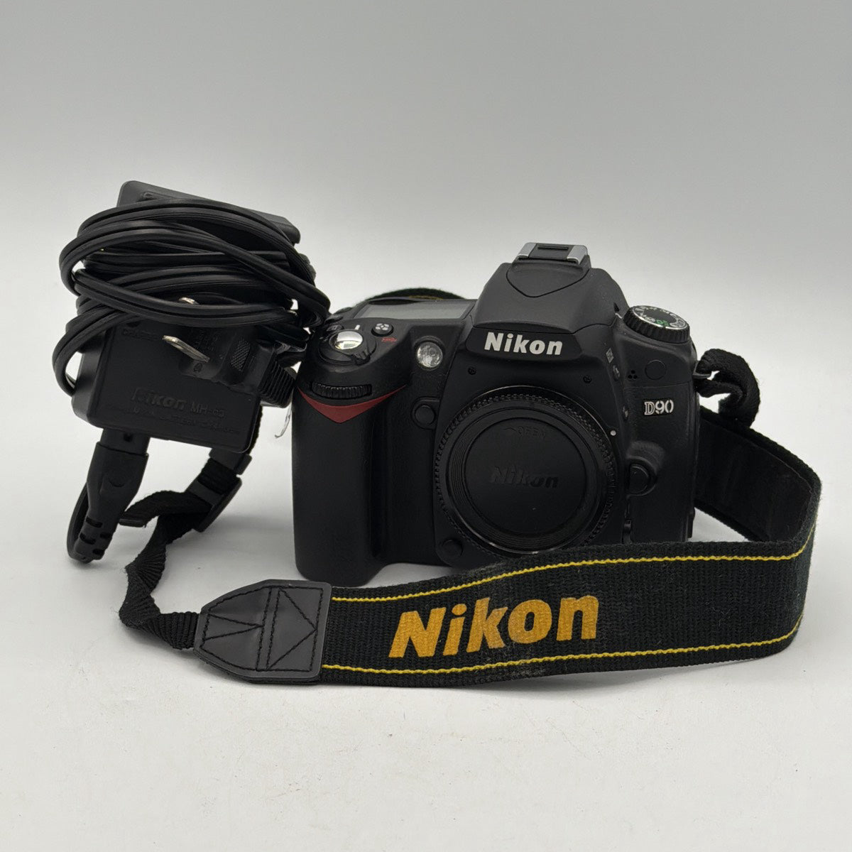 Used Nikon D90 Camera