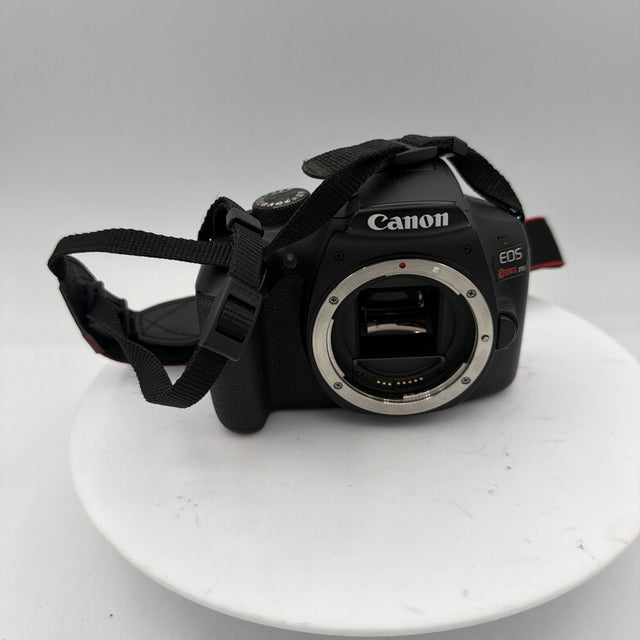 Used Canon EOS Rebel T6 Camera
