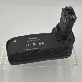 Used Canon Battery Grip BG-E11