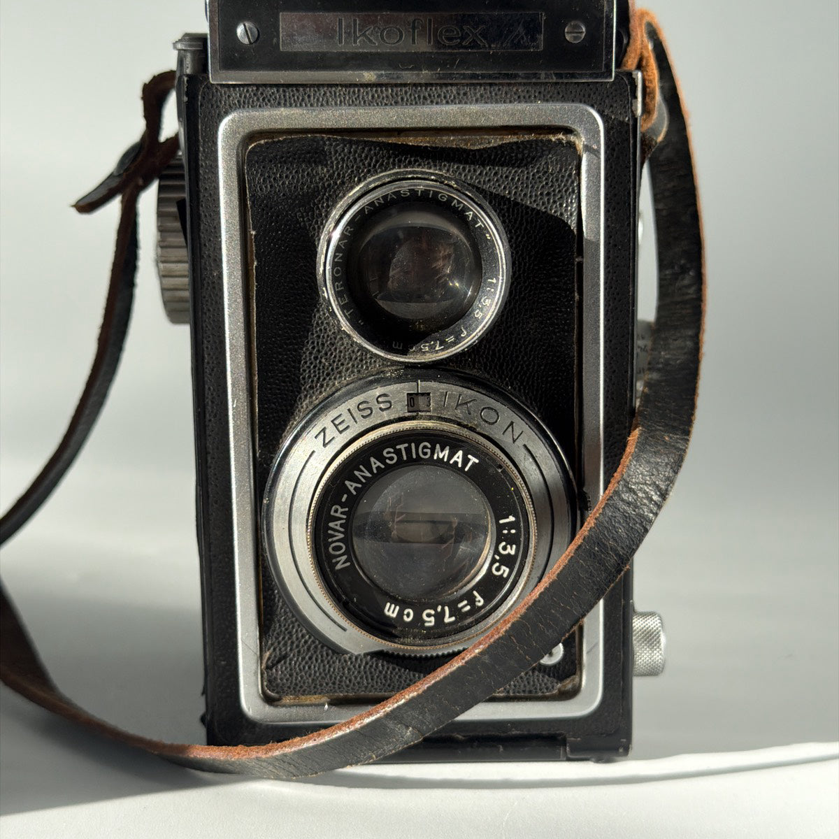 Used Zeiss Ikon Ikoflex Camera