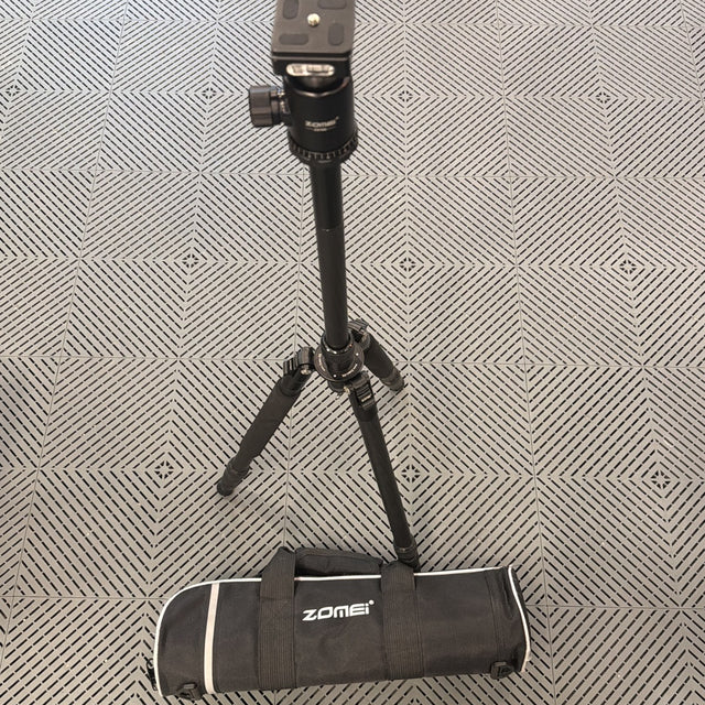 Used Zomei Z818C Tripod