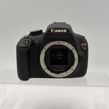 Used Canon eos Eos rebel t5 Camera